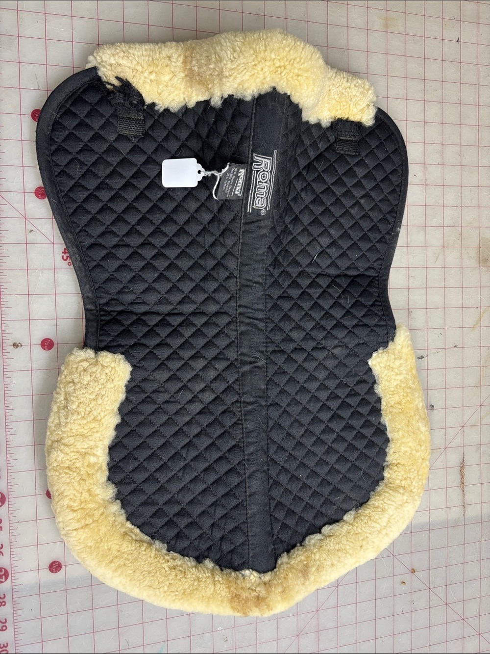Roma Black sheepskin half pad full size